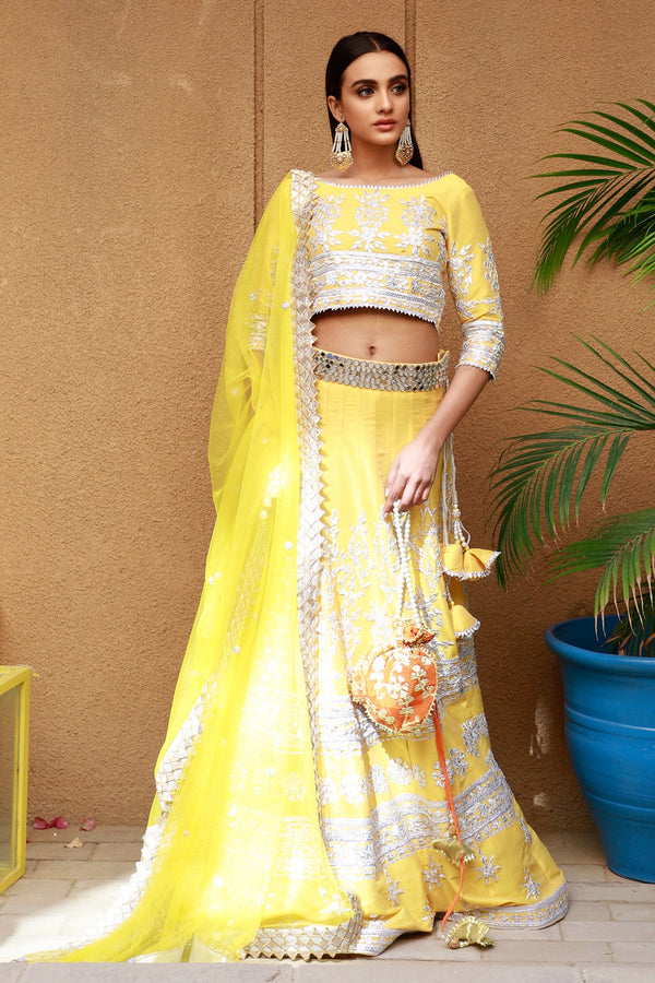 Asna Lehenga