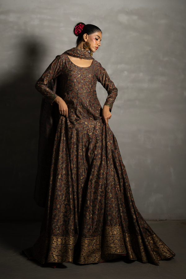 Parizah Anarkali