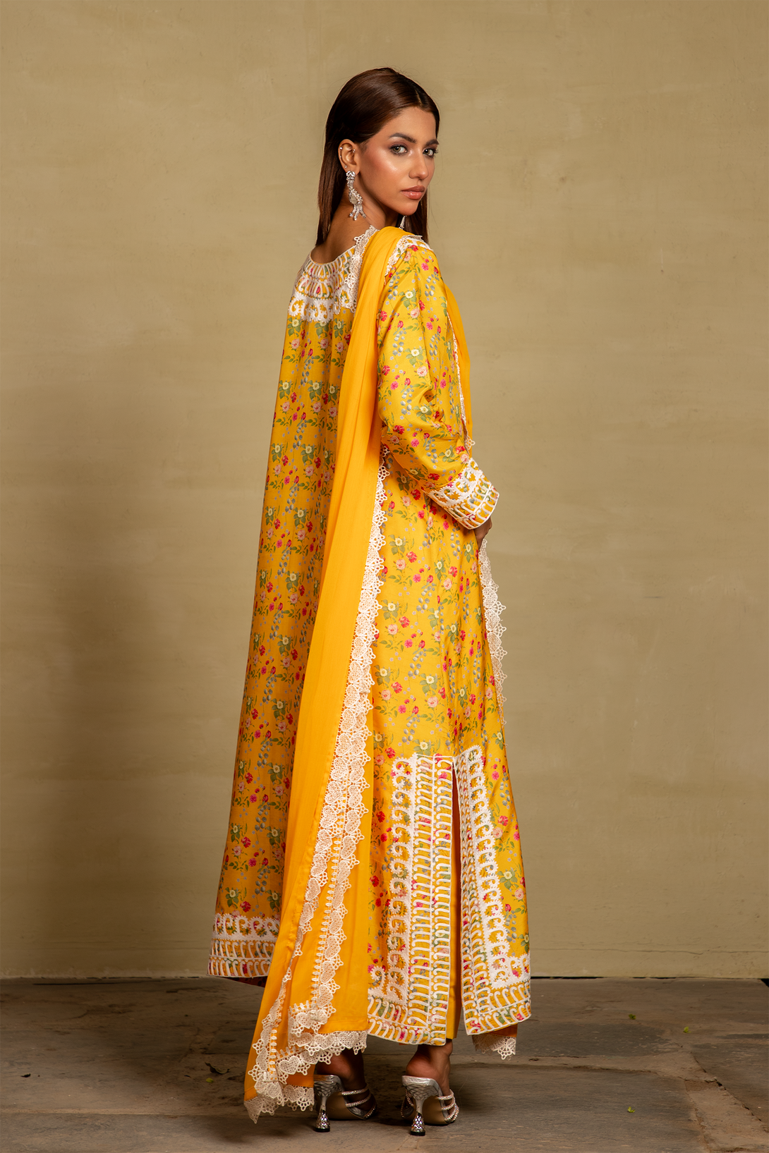 Zarin – Sanober Azfar
